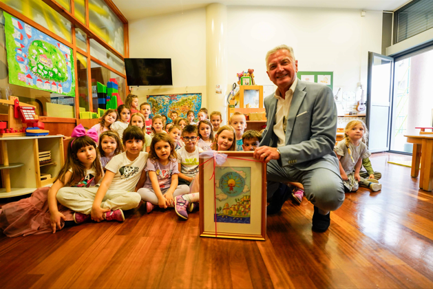 Gradonačelnik Burić posjetio DV 'Brat Sunce' povodom velikog jubileja: 'Simbol ste duhovnog i odgojnog svjetla grada'