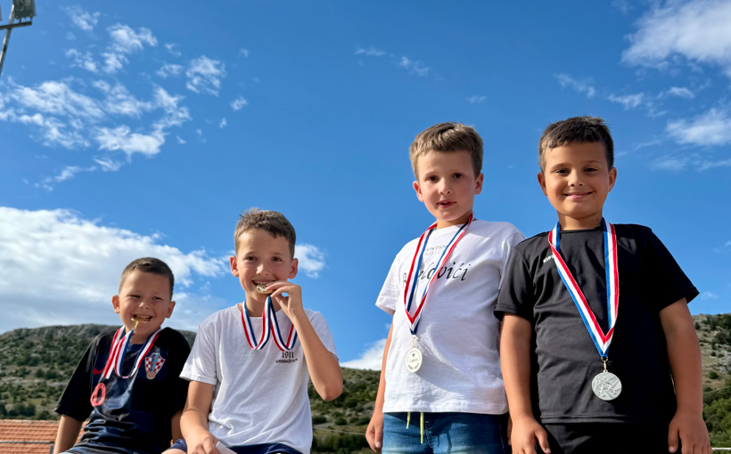 U Grebaštici u čast Križa održan malonogometni turnir