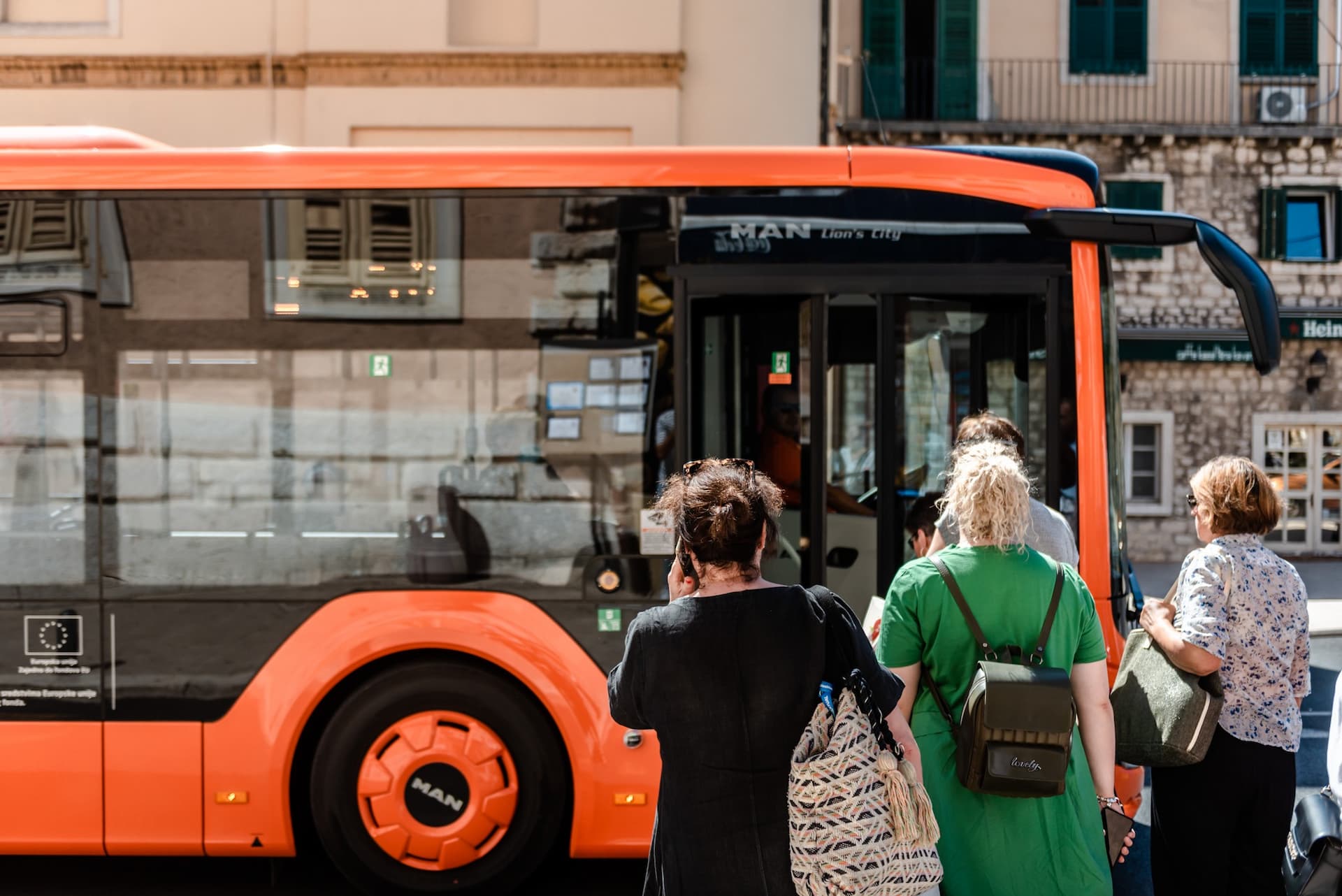 Ljetna ruta autobusne linije 5: Promjena stajališta na polascima iz Zablaća