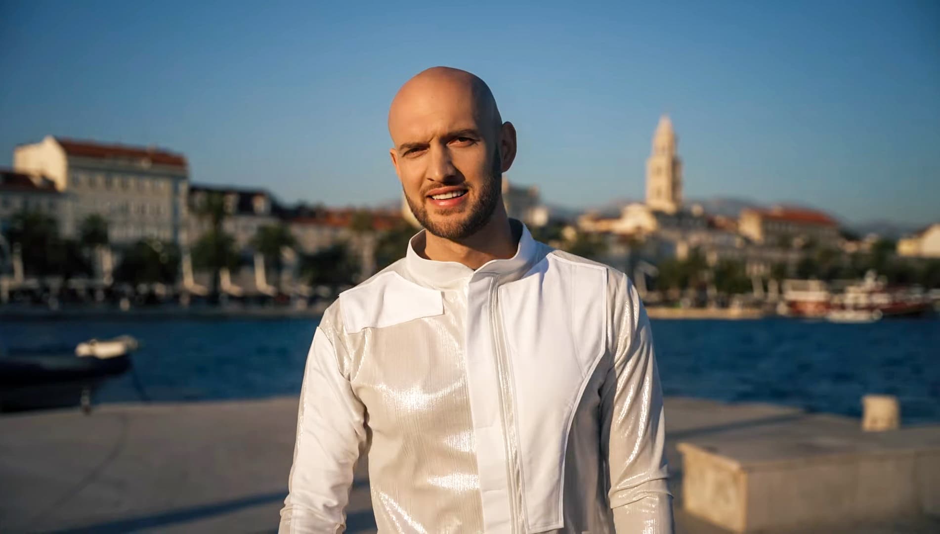Marko Škugor napisao pjesmu na Prviću: Ljeto počinje uz 'Ispod ove bile košulje'