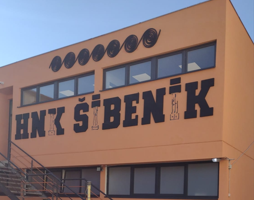 Je li vijest da je Šibenik dobio licencu tempirana s izborima? 'Kad tribaju 'bodovi' onda se sve obećava, a danas se već peru ruke'