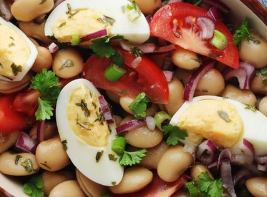 Turska salata od graha koja može poslužiti kao kompletan obrok