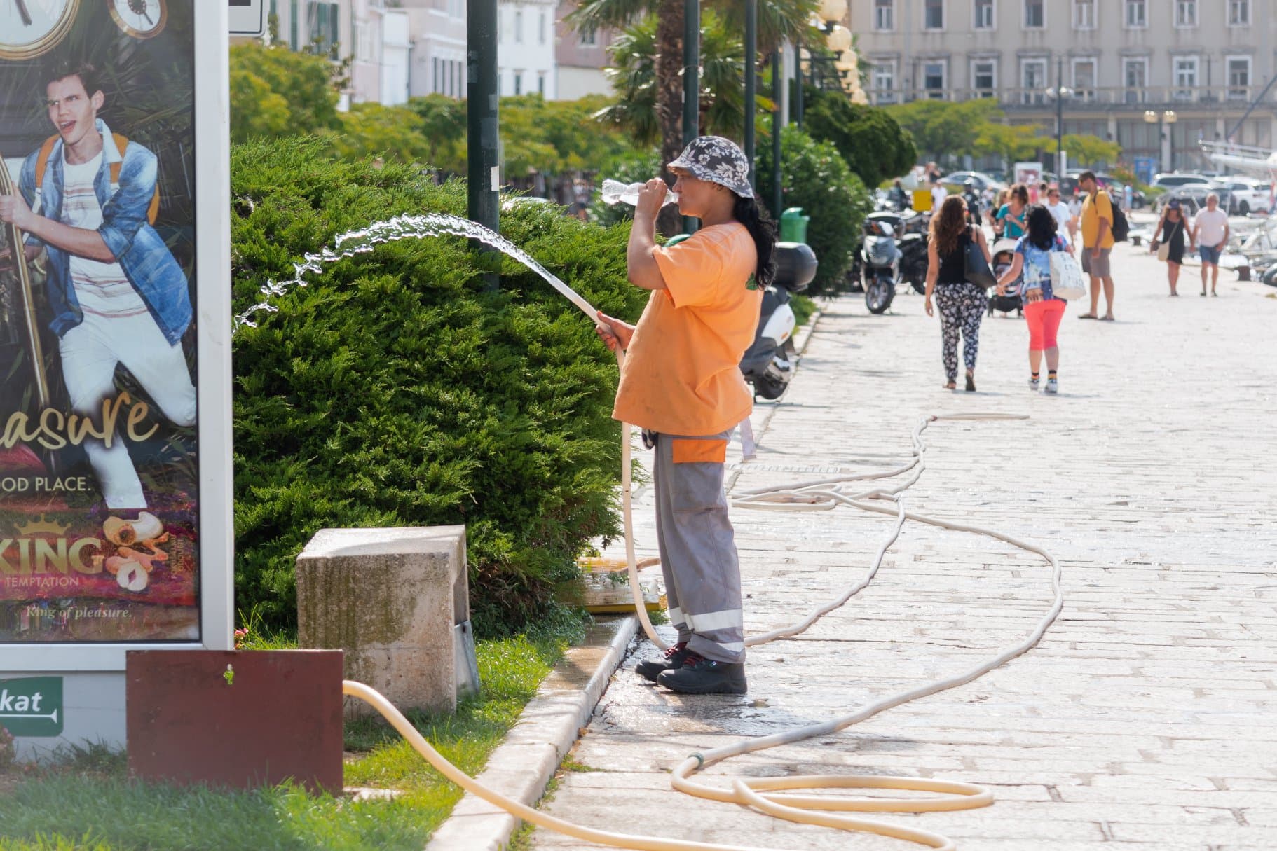 S porastom temperature, organizam treba više tekućine. Evo koliko vode trebate piti