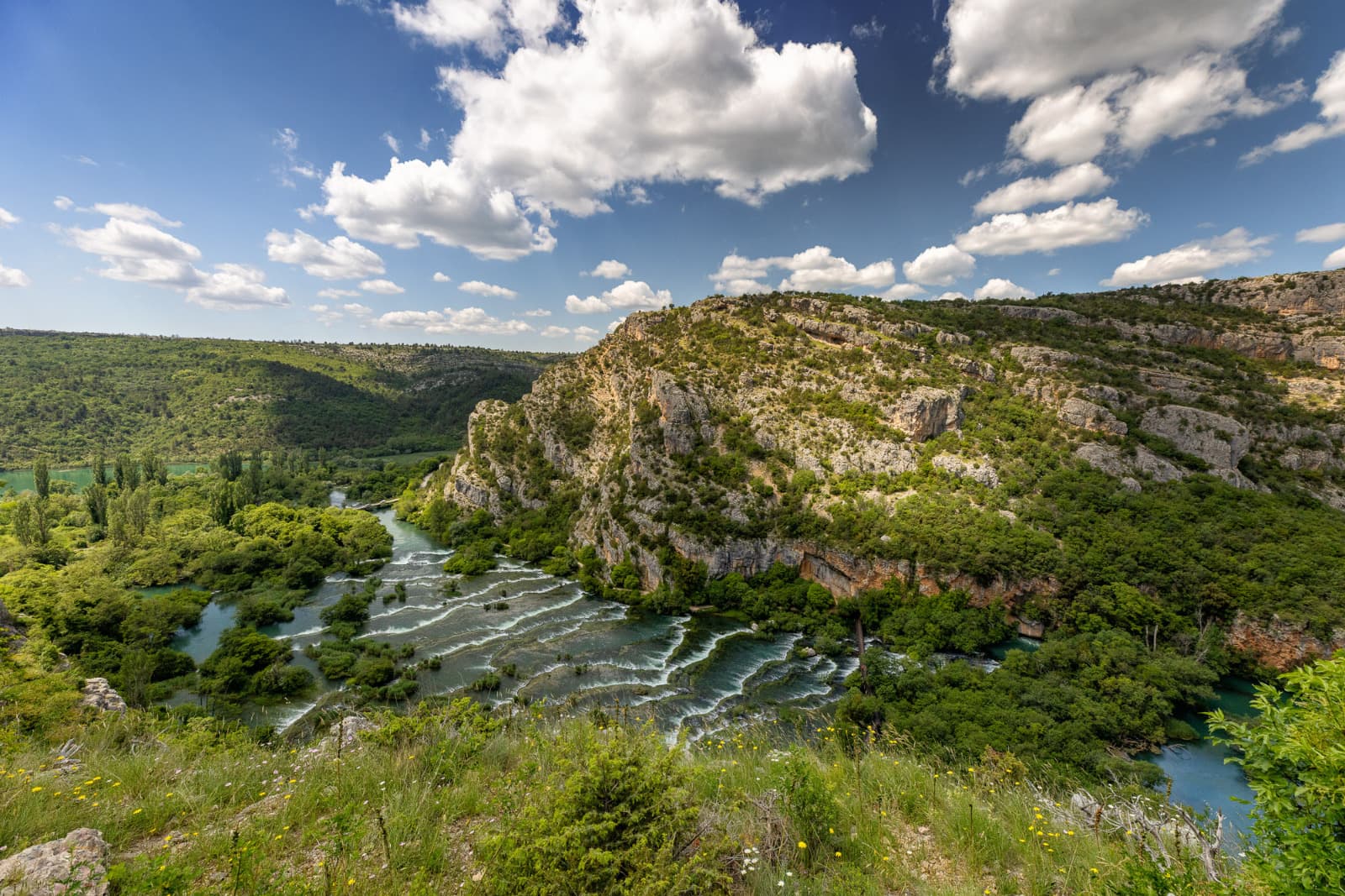 Ogrlice sred kanjona rijeke Krke