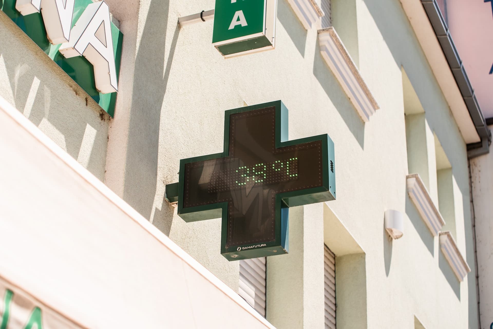 DHMZ izdao upozorenje o dolasku toplinskog vala i objavio preporuke za građane 