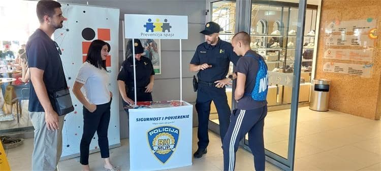 U Šibeniku obilježen Međunarodni dan borbe protiv droga: Policija, Zavod i 'Mladi u EU' zajedno u prevenciji